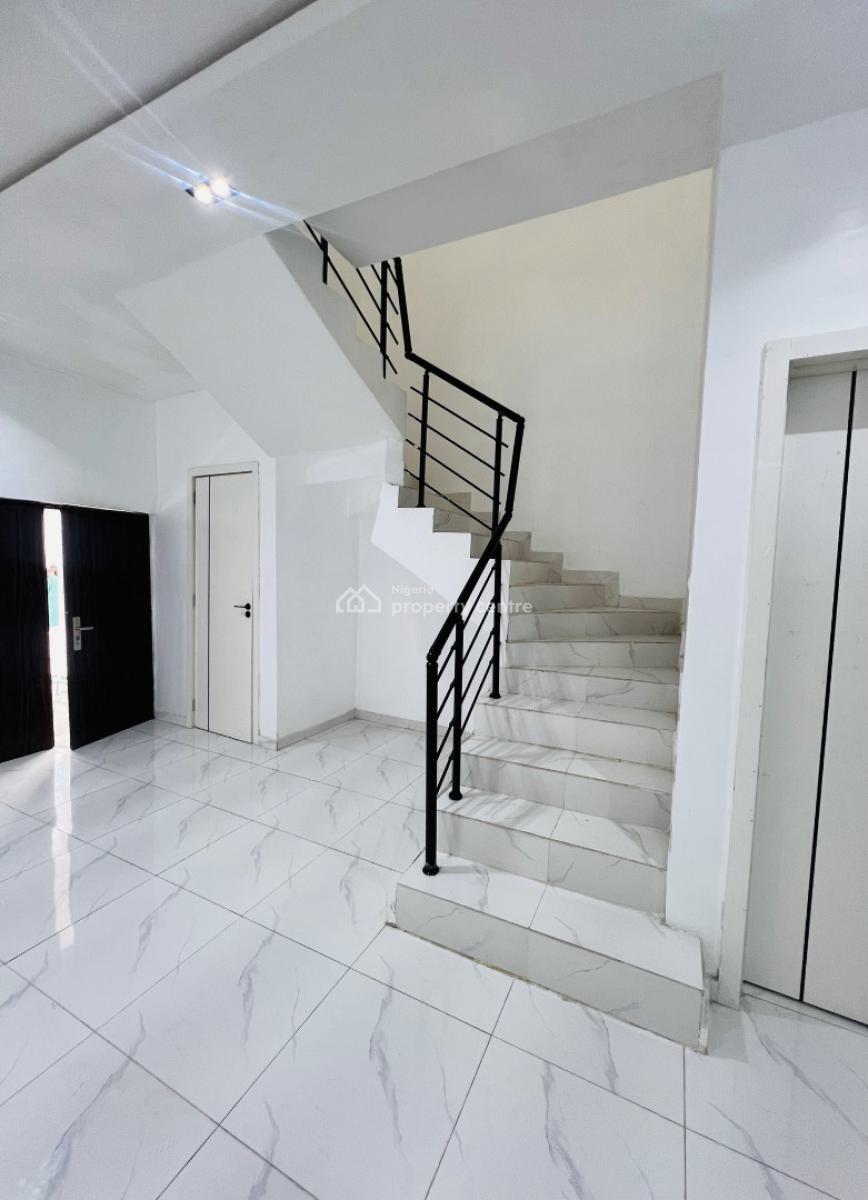 3bedroom Terrace Duplex in Prime Location., Lekki, Lagos, House for Sale