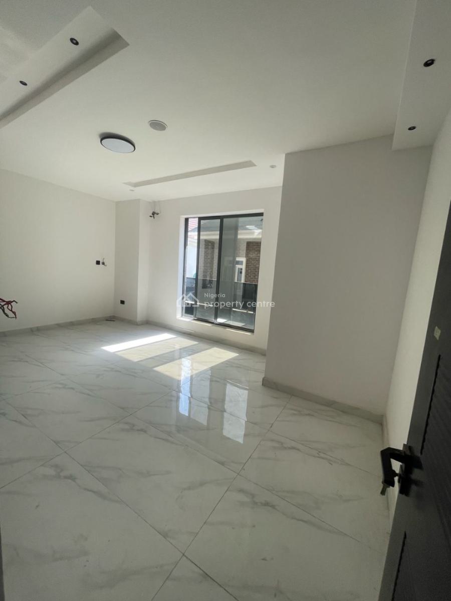 Luxury New 2 Bed with 24hrs Light, Chevron Drive, Lekki, Lagos, Flat / Apartment for Rent