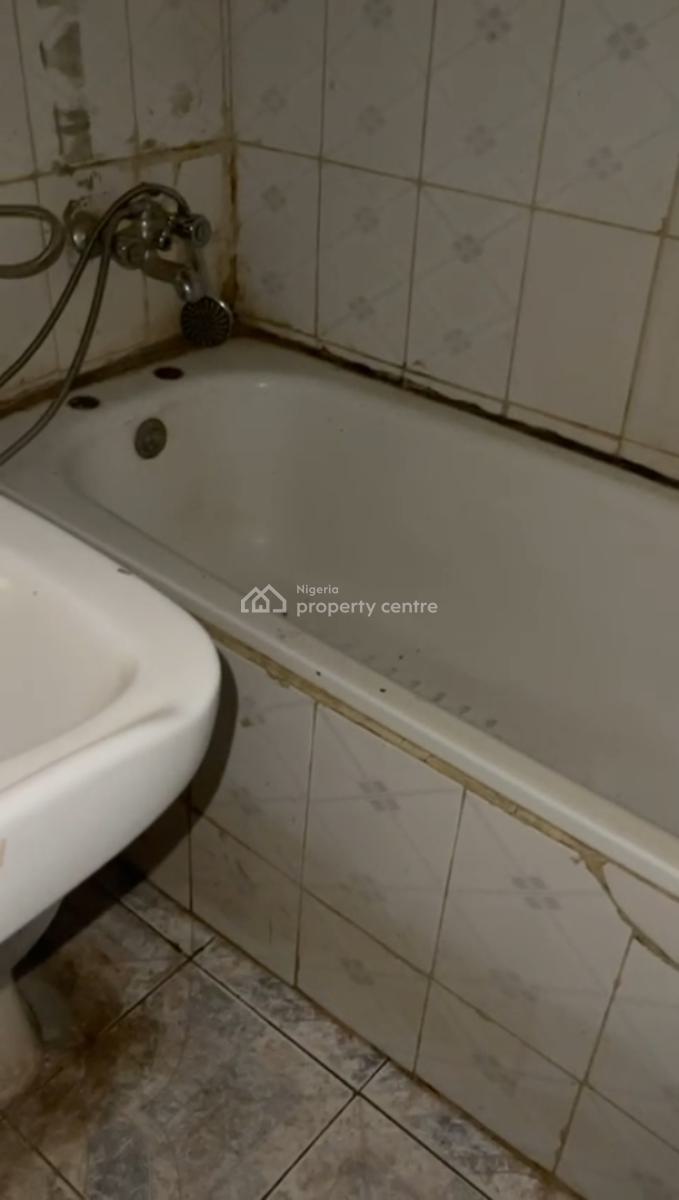 2 Bedroom Flat, By Dunamis Church, Area 1, Garki, Abuja, Flat / Apartment for Rent