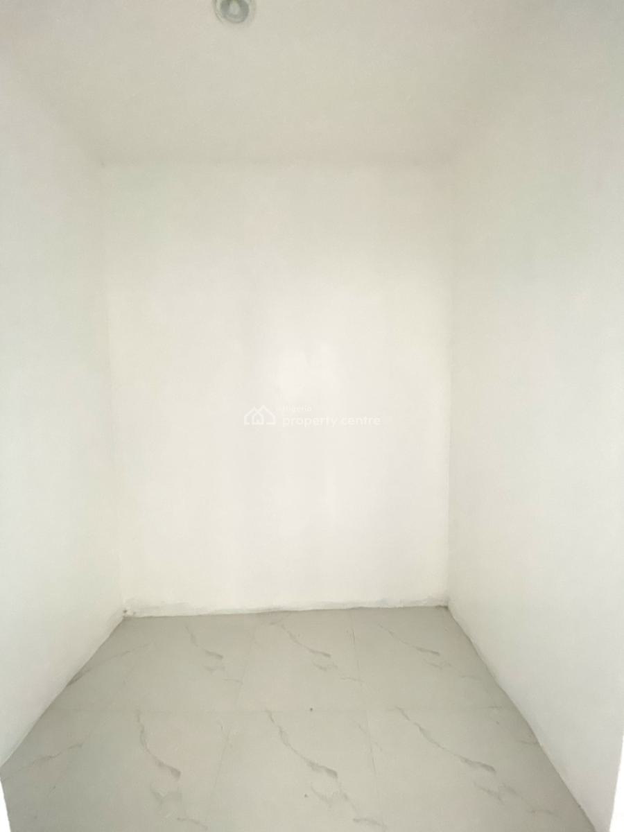 3 Bedroom Apartment with Bq in a Secured Estate, General Paint, Ajah, Lagos, Flat / Apartment for Rent