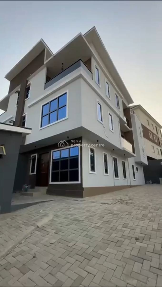 4 Bedroom Semi Detached Duplex, Anthony, Maryland, Lagos, House for Sale
