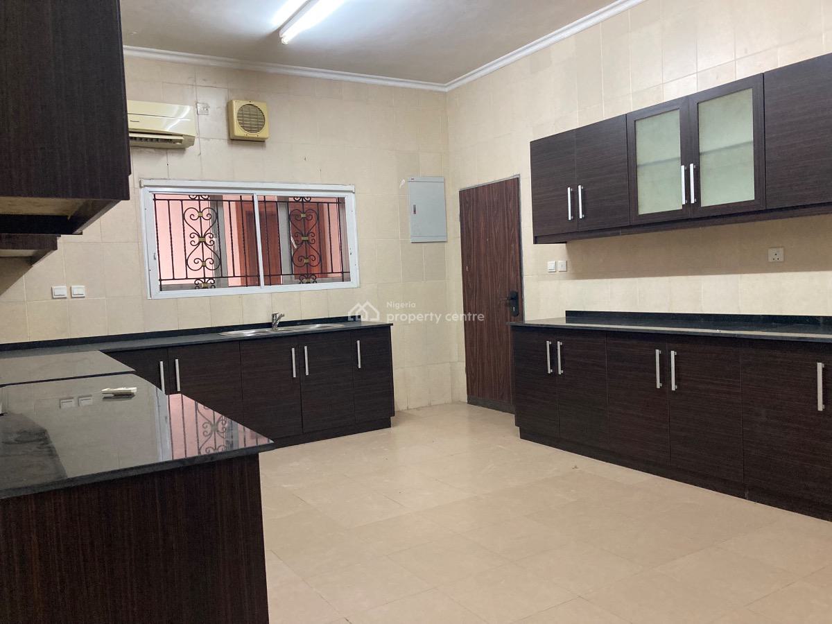 Well Maintained 3-bedroom Apartment, Ikoyi, Lagos, Block of Flats for Sale
