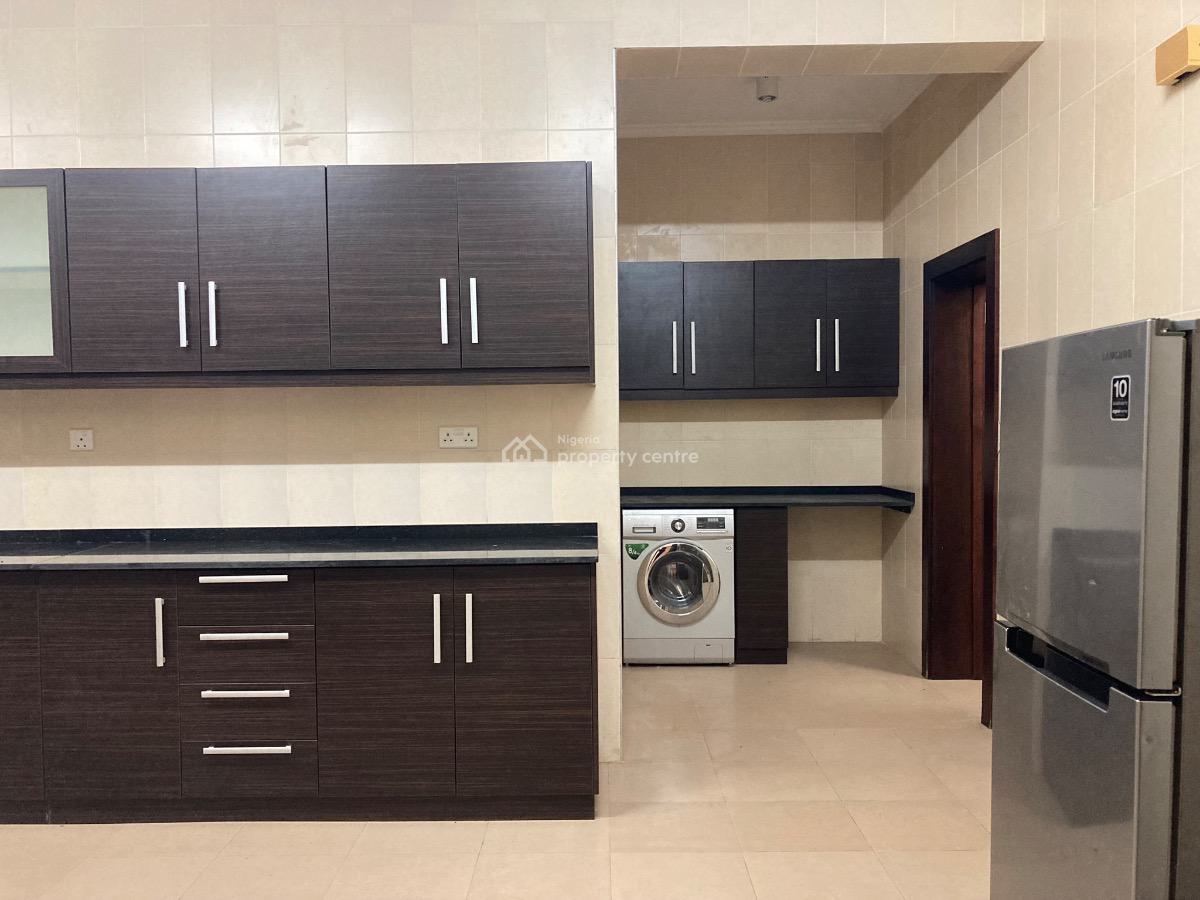 Well Maintained 3-bedroom Apartment, Ikoyi, Lagos, Block of Flats for Sale