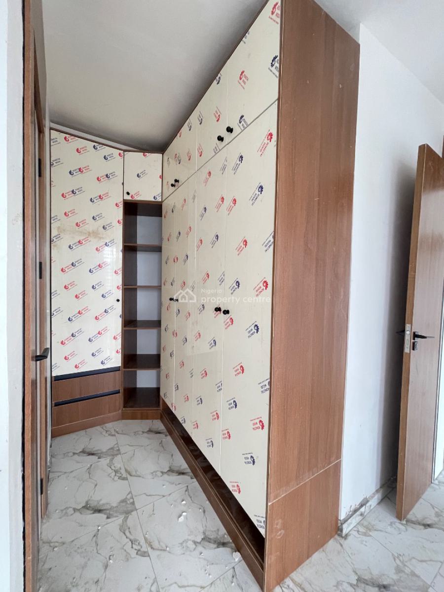 Units of Luxurious 2 Bedroom Apartment, Orchid Road, Lekki, Lagos, Block of Flats for Sale