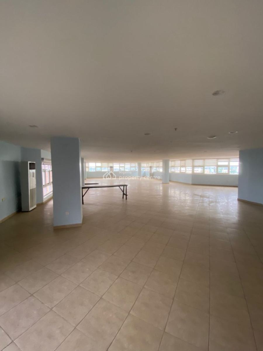 a Very Spacious and Luxurious Office Space in Heart of Abuja, Central Business District, Abuja, Office Space for Rent