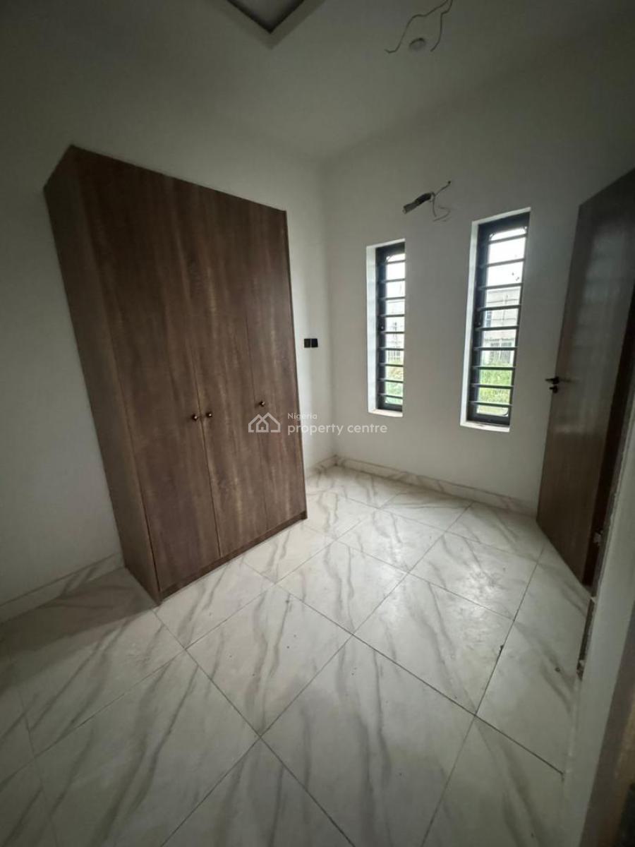 Semi Master Bedroom (single Room Duplex Shared Apt ), Orchid Road Lekki, Royal Pine Estate, Lekki, Lagos, Self Contain (single Rooms) for Rent