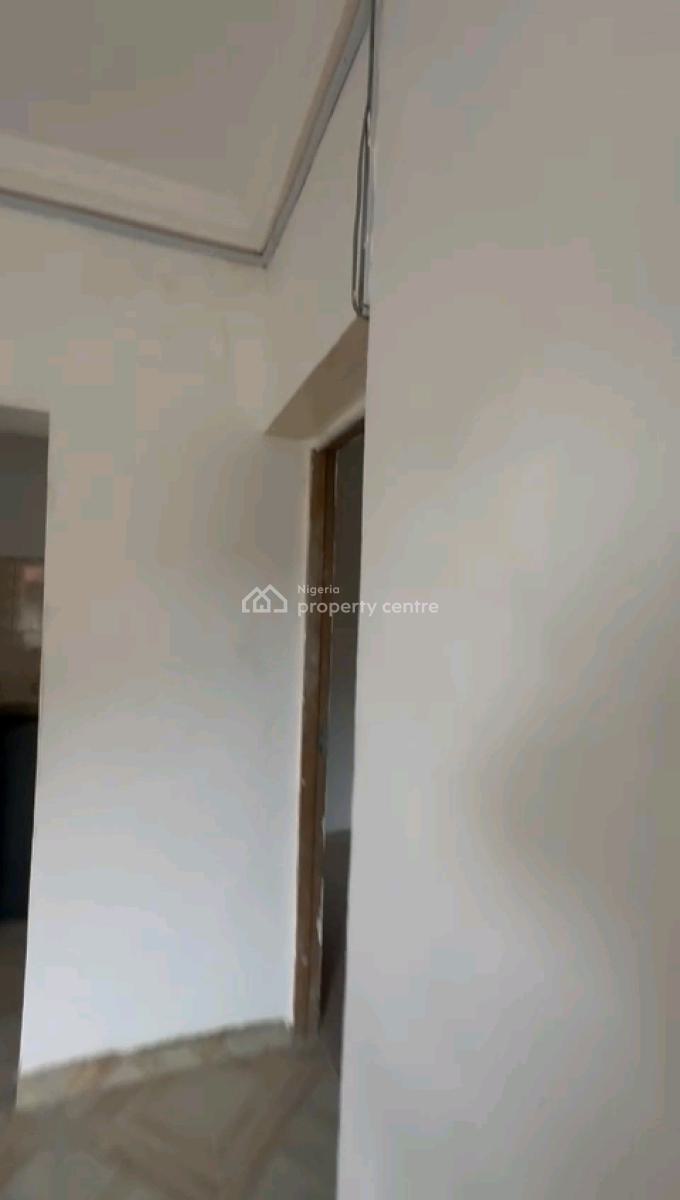 a Standard and Decent Miniflat, Upstairs with 2toilets and Bath, Shomolu, Lagos, Mini Flat (room and Parlour) for Rent