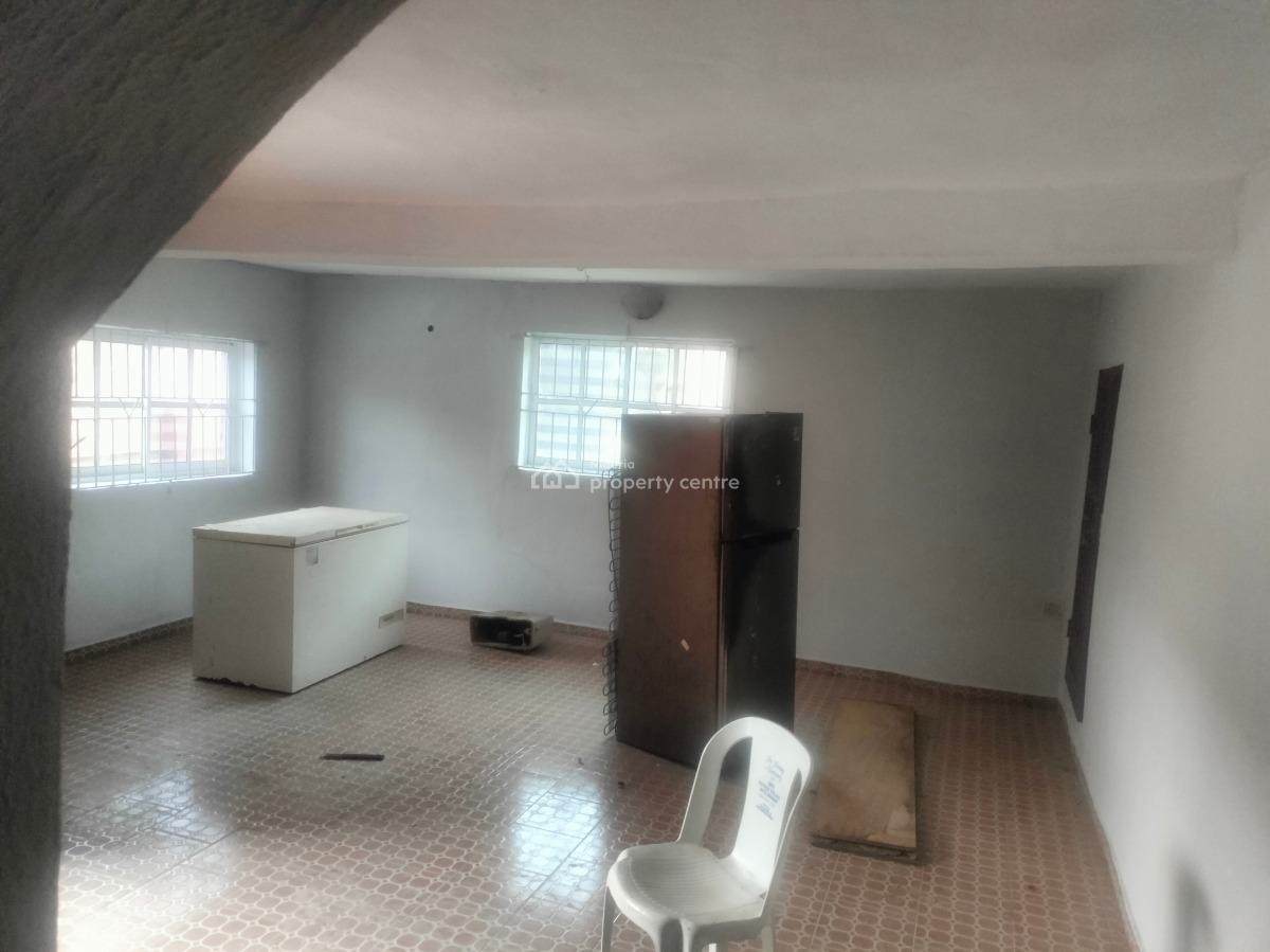 Decent and Very Spacious 3 Bedroom Flat in a Good Location (pay &move in, Ketu Accessible to Everywhere, Ketu, Lagos, Flat / Apartment for Rent