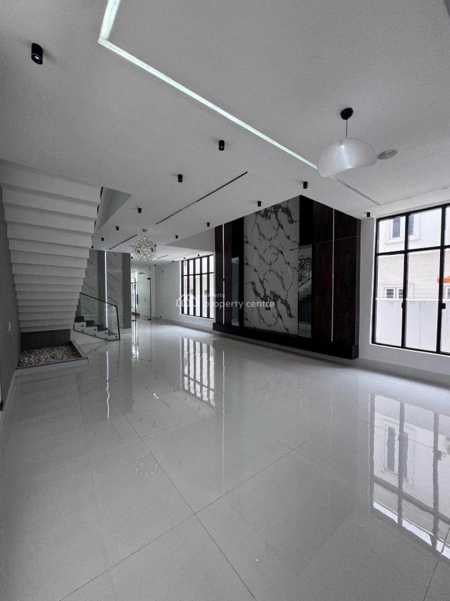 Magnificent 5-bedroom Duplex with Pool and Modern Aesthetics, Chevron, Lekki, Lagos, Detached Duplex for Sale