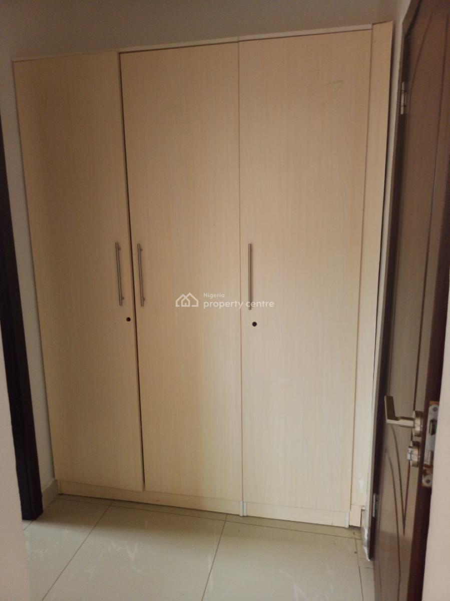 Specious 3 Bedrooms Flats, Aso Radio, Katampe, Abuja, Flat / Apartment for Rent
