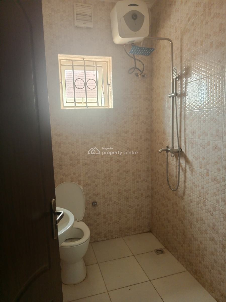 Specious 3 Bedrooms Flats, Aso Radio, Katampe, Abuja, Flat / Apartment for Rent