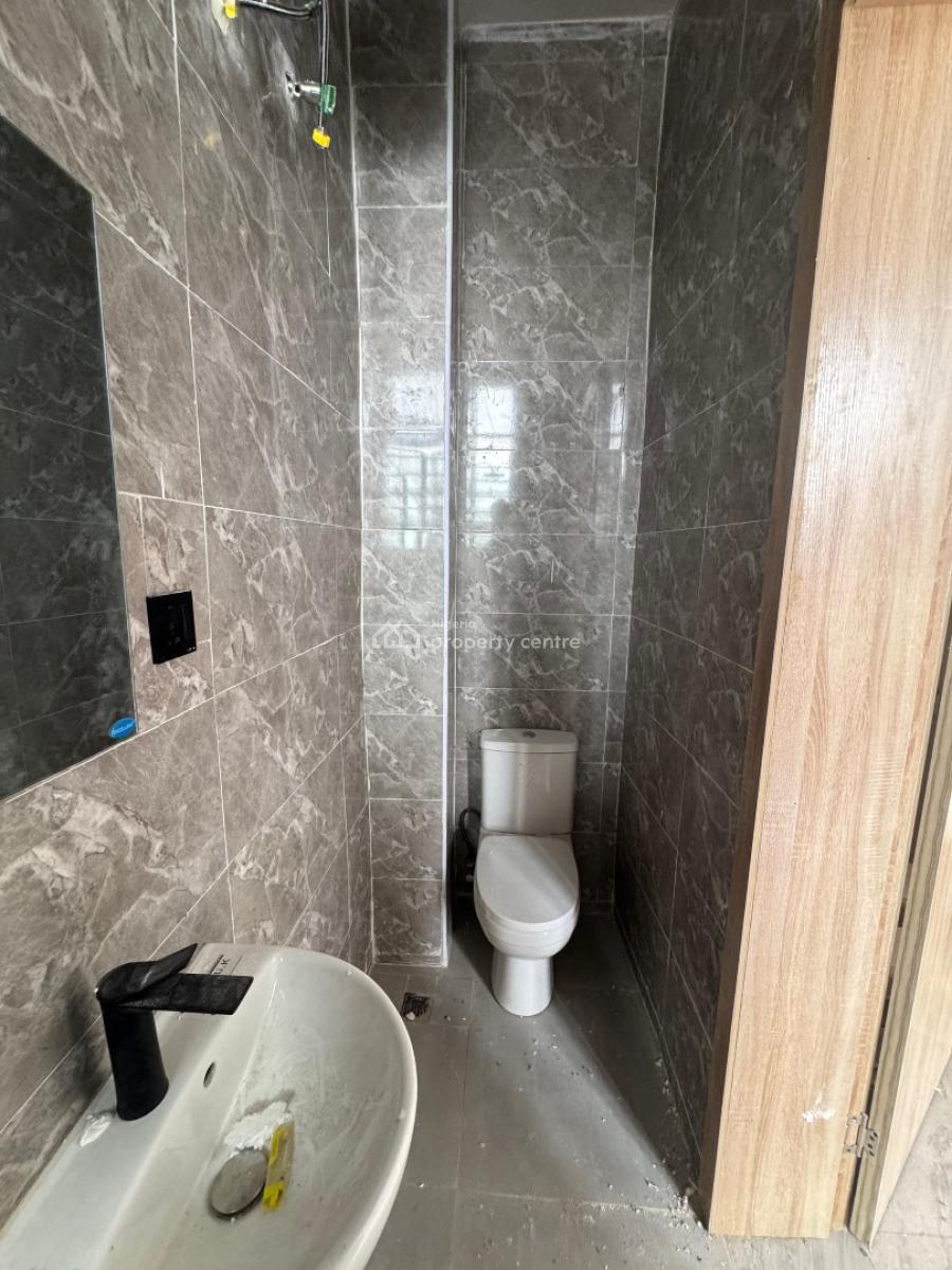 Luxury, 2bedroom with Pool, Elevator, Central Gas, Gym, Inverter, Ikota, Lekki, Lagos, Flat / Apartment for Sale