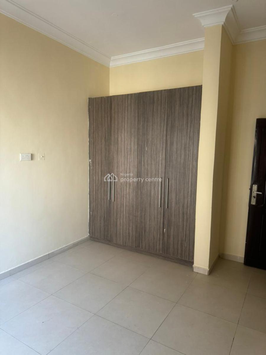 2 Bedroom Apartment on 3rd Floor, Off Kunsela Road, Ikate Elegushi, Lekki, Lagos, Flat / Apartment for Sale