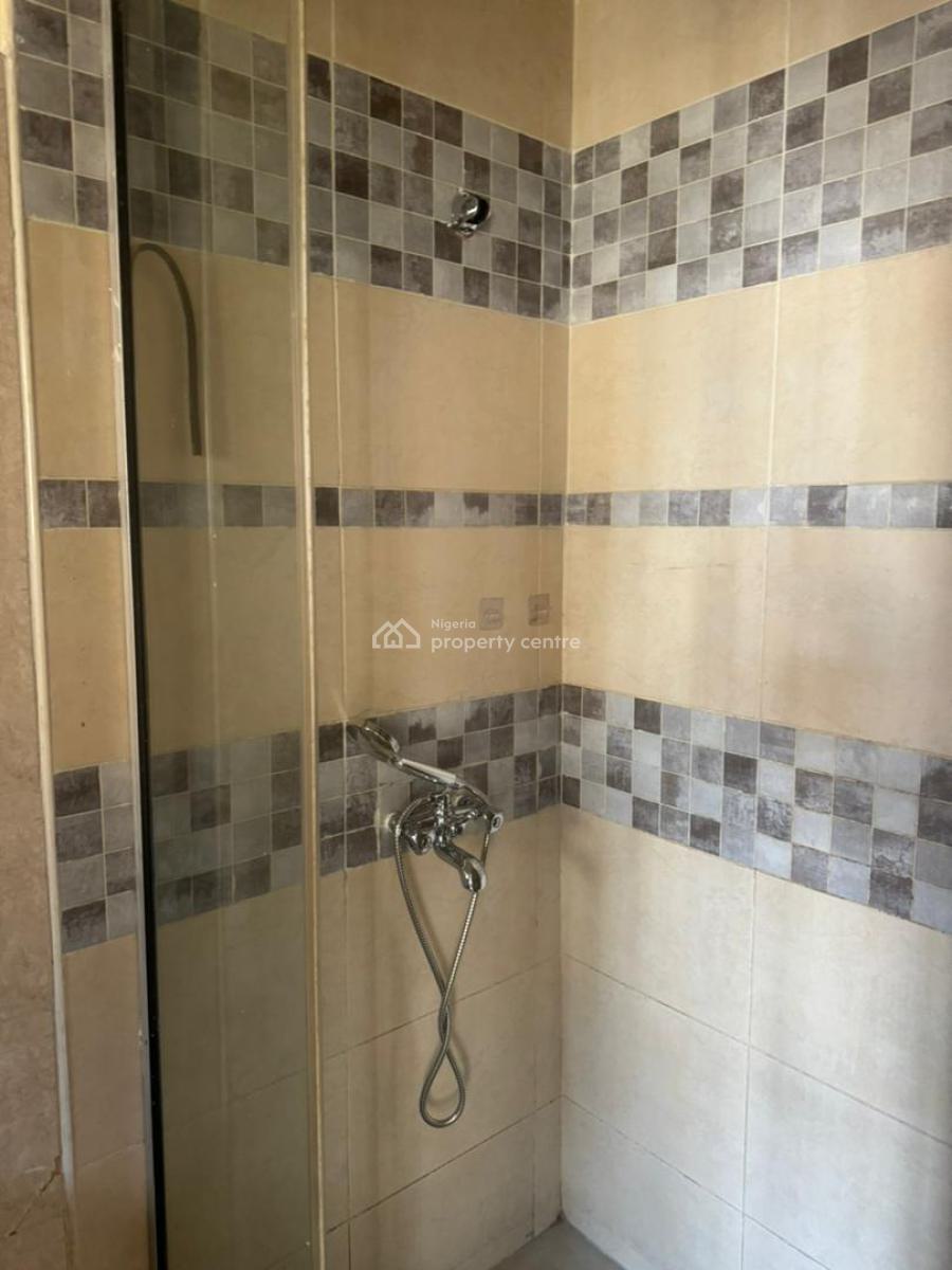 2 Bedroom Apartment on 3rd Floor, Off Kunsela Road, Ikate Elegushi, Lekki, Lagos, Flat / Apartment for Sale