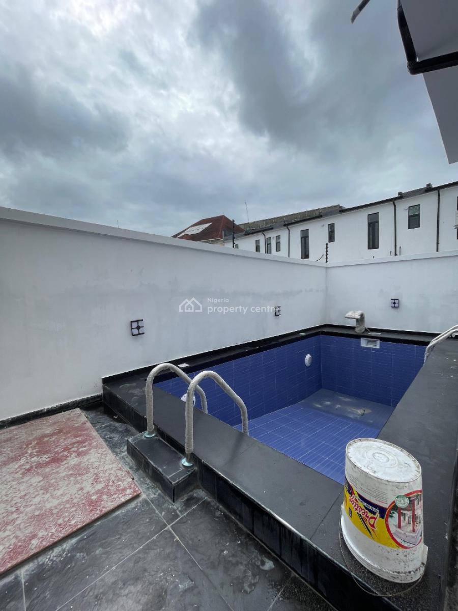 Stunning 5 Bedroom Fully Detached Duplex with Pool in a Secure Estate, Chevron, Lekki, Lagos, Detached Duplex for Sale