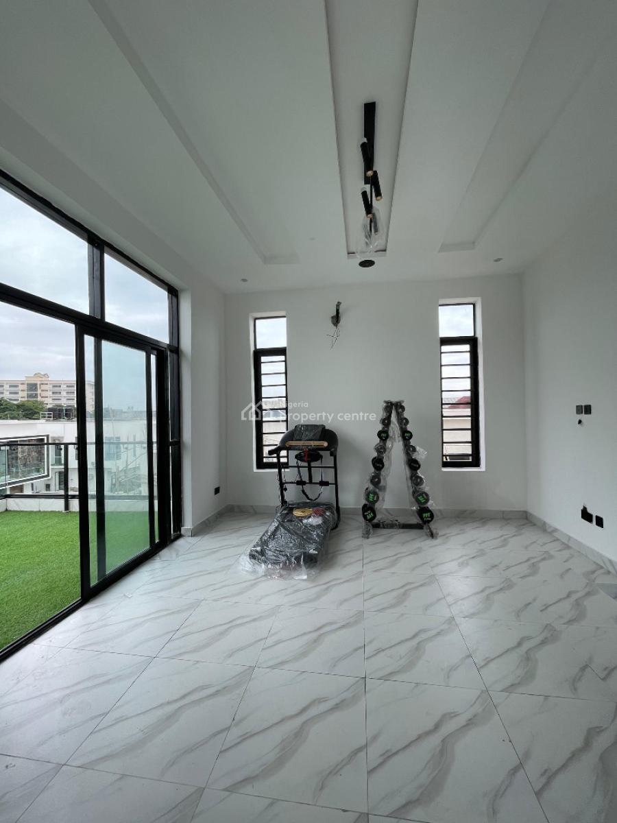 Stunning 5 Bedroom Fully Detached Duplex with Pool in a Secure Estate, Chevron, Lekki, Lagos, Detached Duplex for Sale