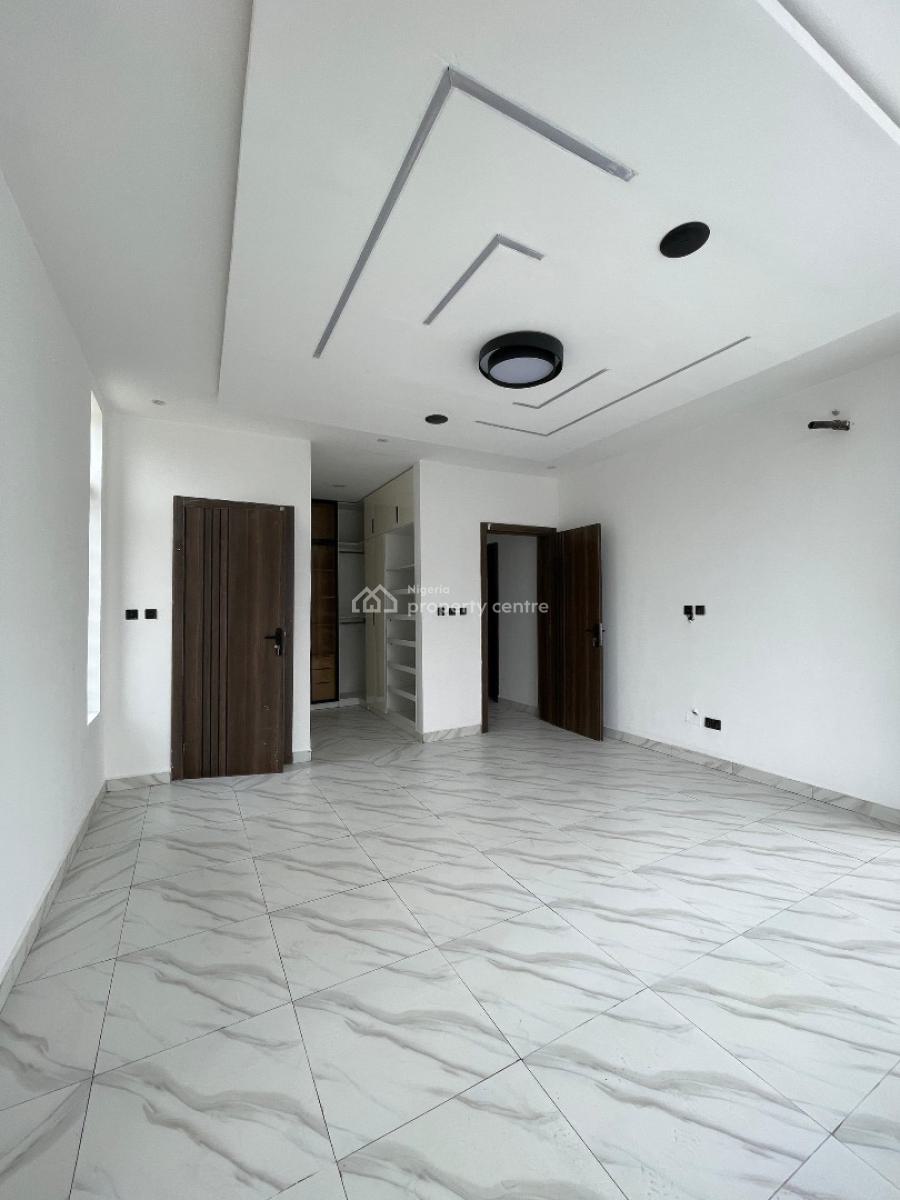Stunning 5 Bedroom Fully Detached Duplex with Pool in a Secure Estate, Chevron, Lekki, Lagos, Detached Duplex for Sale