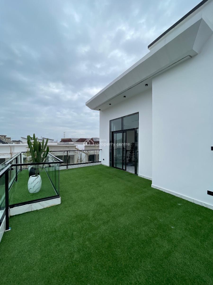 Stunning 5 Bedroom Fully Detached Duplex with Pool in a Secure Estate, Chevron, Lekki, Lagos, Detached Duplex for Sale