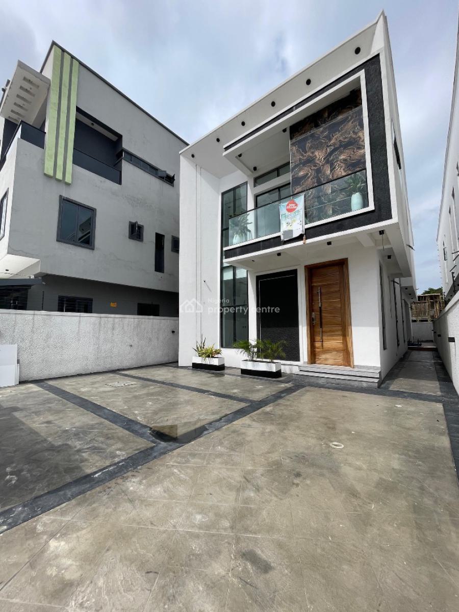 Lovely 5 Bedroom Fully Detached Duplex with Pool in a Secure Estate, Chevron, Lekki, Lagos, Detached Duplex for Sale