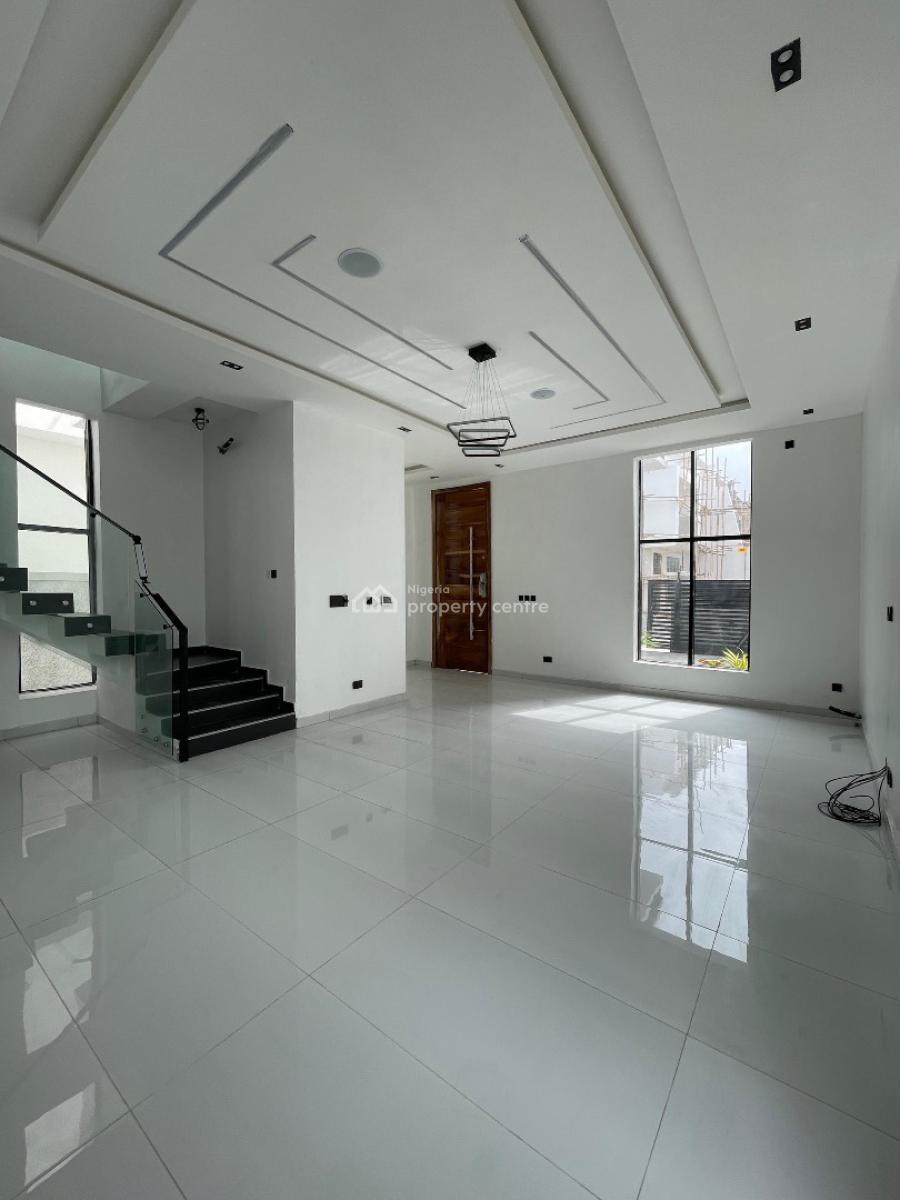 Lovely 5 Bedroom Fully Detached Duplex with Pool in a Secure Estate, Chevron, Lekki, Lagos, Detached Duplex for Sale