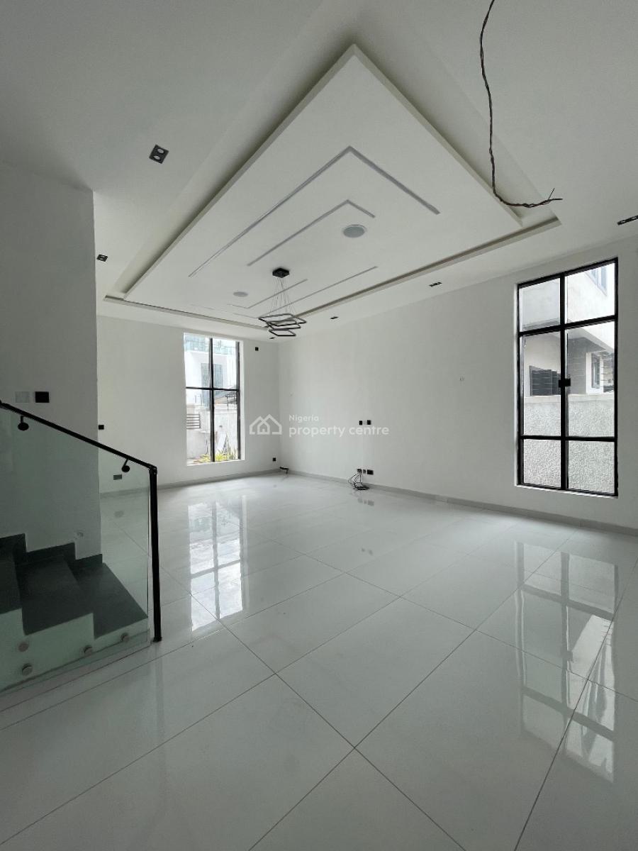 Lovely 5 Bedroom Fully Detached Duplex with Pool in a Secure Estate, Chevron, Lekki, Lagos, Detached Duplex for Sale