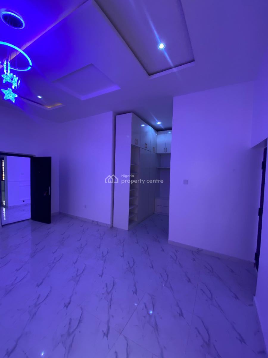 Newly Built 4bedroom Duplex Comes with a Room and Parlor Bq, Sapphire Gardens Estate, Awoyaya, Ibeju Lekki, Lagos, Semi-detached Duplex for Sale
