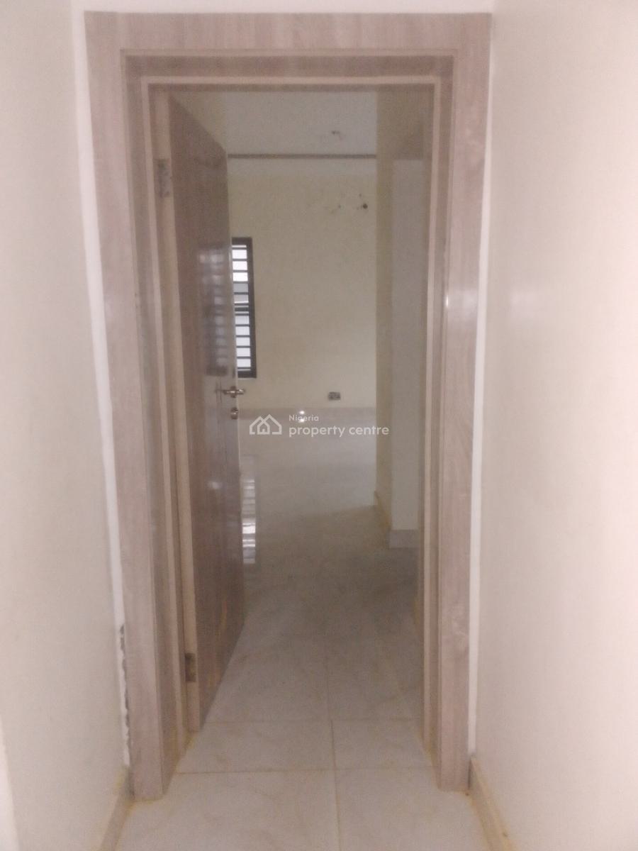 Adorable 2 Bedroom Flat, Akabueze St, Majek..., Sangotedo, Ajah, Lagos, Flat / Apartment for Rent