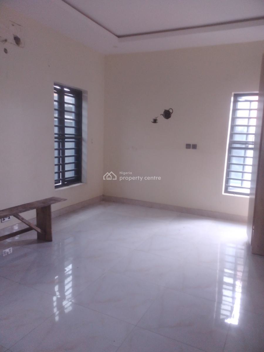 Adorable 2 Bedroom Flat, Akabueze St, Majek..., Sangotedo, Ajah, Lagos, Flat / Apartment for Rent