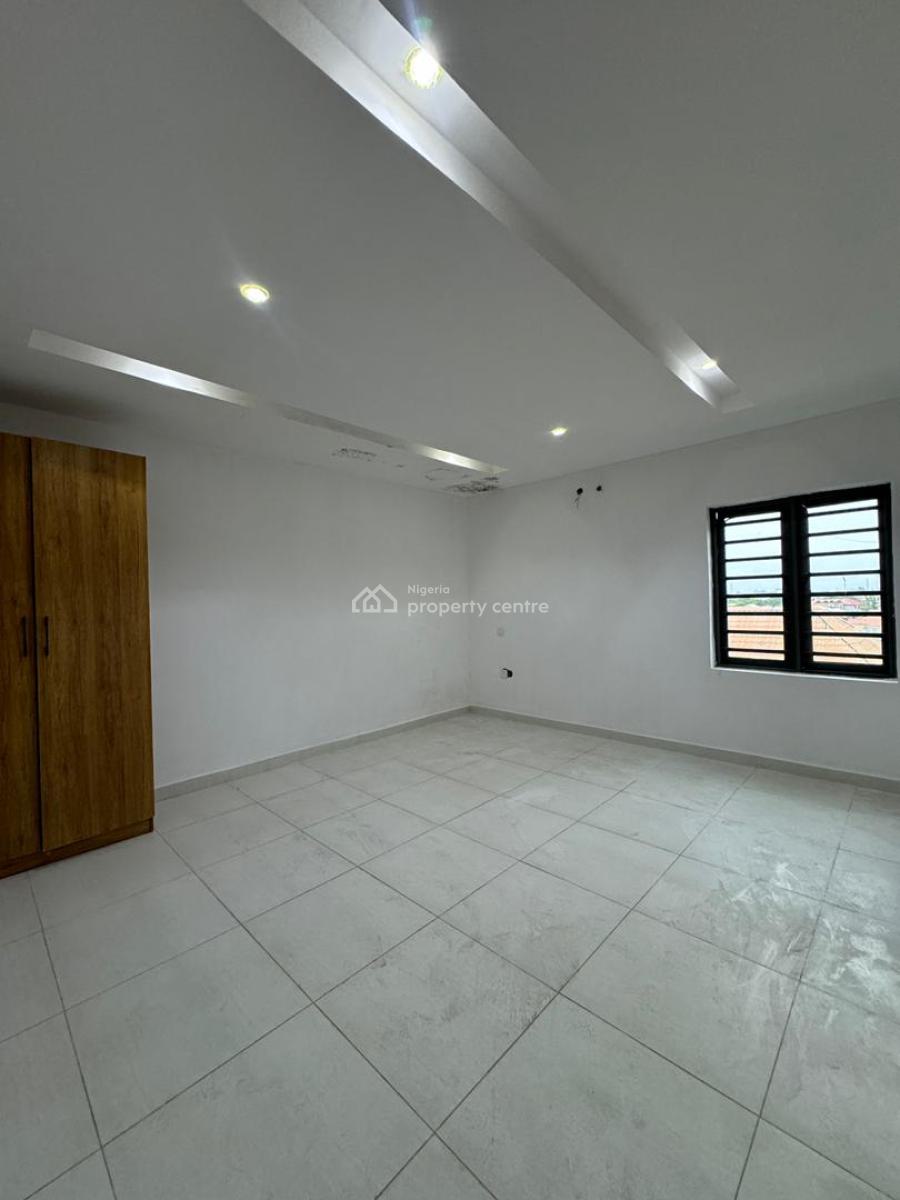 2-bedroom Apartment in Lekki Phase 1, Lekki Phase 1, Lekki, Lagos, Flat / Apartment for Sale