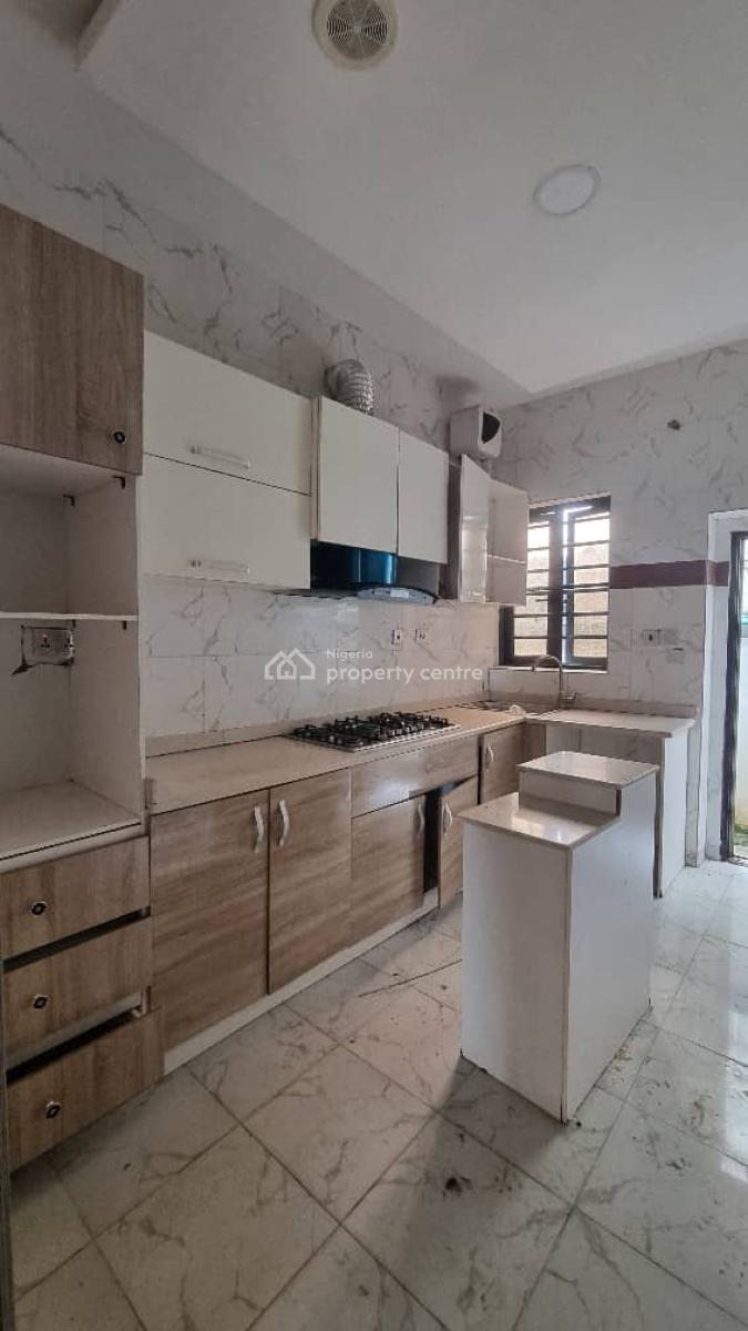 4 Bedroom Terrace Duplex in a Secured Estate, Ikota Gra, Lekki, Lagos, Terraced Duplex for Rent