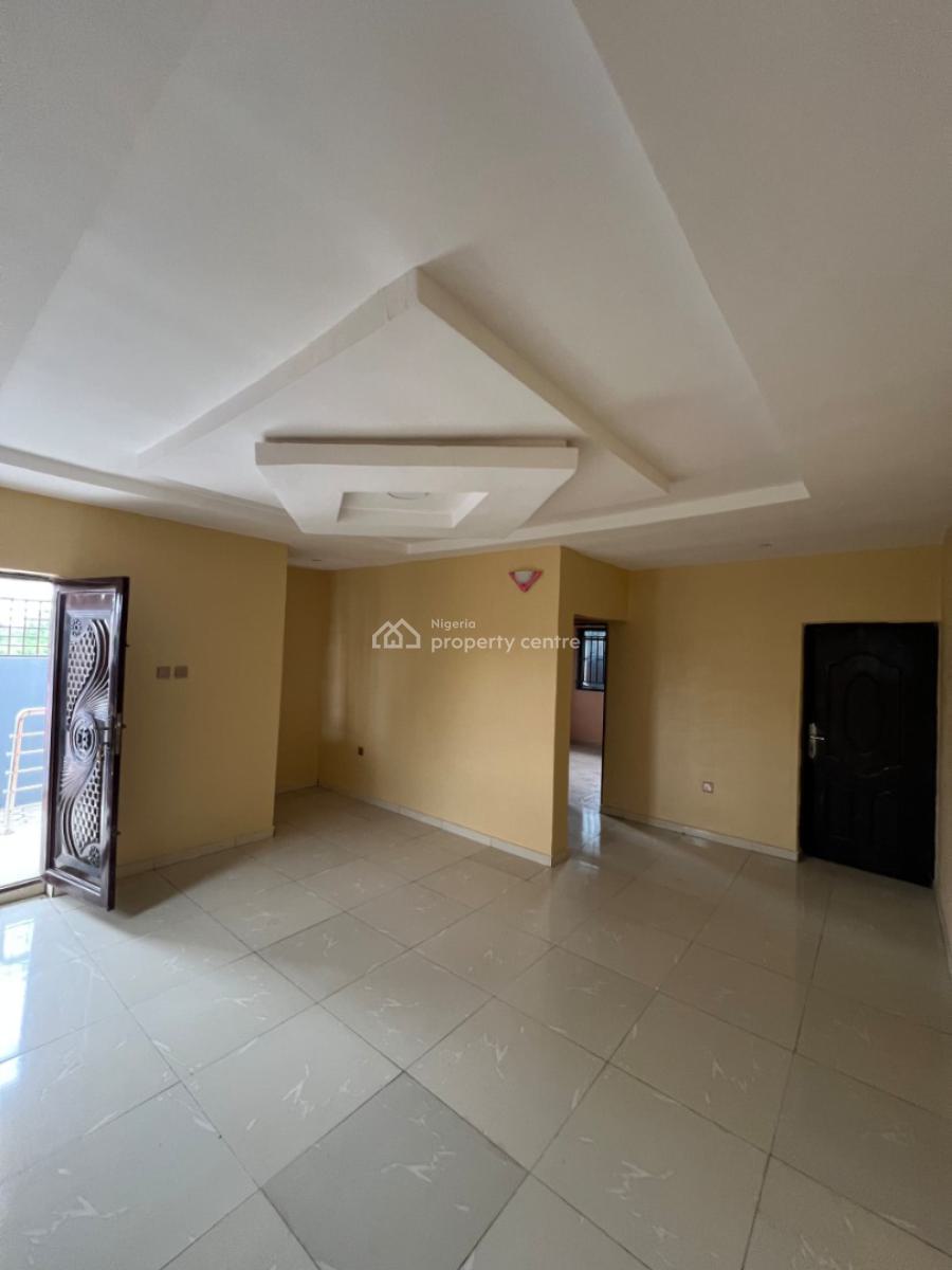 5 Unit 2 Bedroom Bungalow, Adebomi Ayegun Oleyo Off Akala Express, Ibadan North-east, Oyo, Block of Flats for Sale
