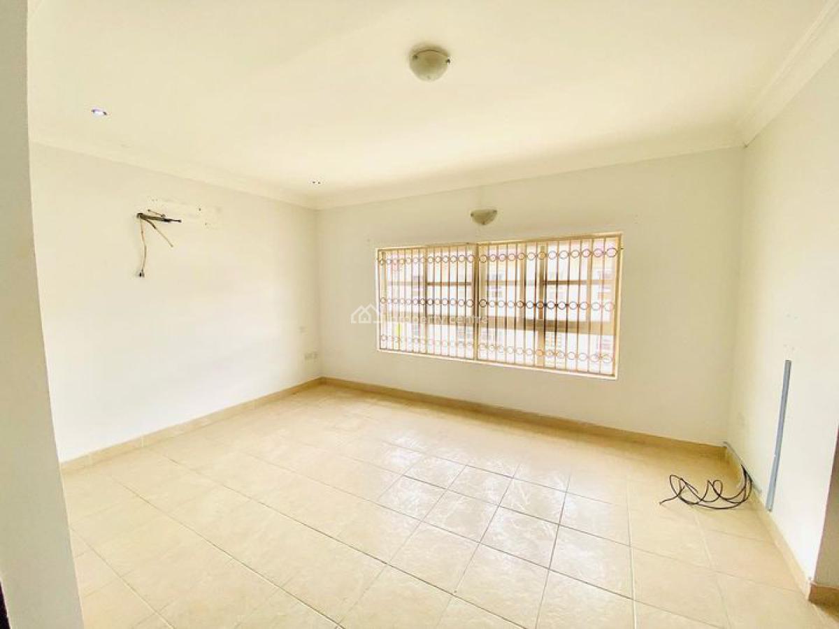 5 Bedroom Terrace Duplex, Bourdilllon Court Estate, Chevron Drive, Osapa, Lekki, Lagos, Terraced Duplex for Sale