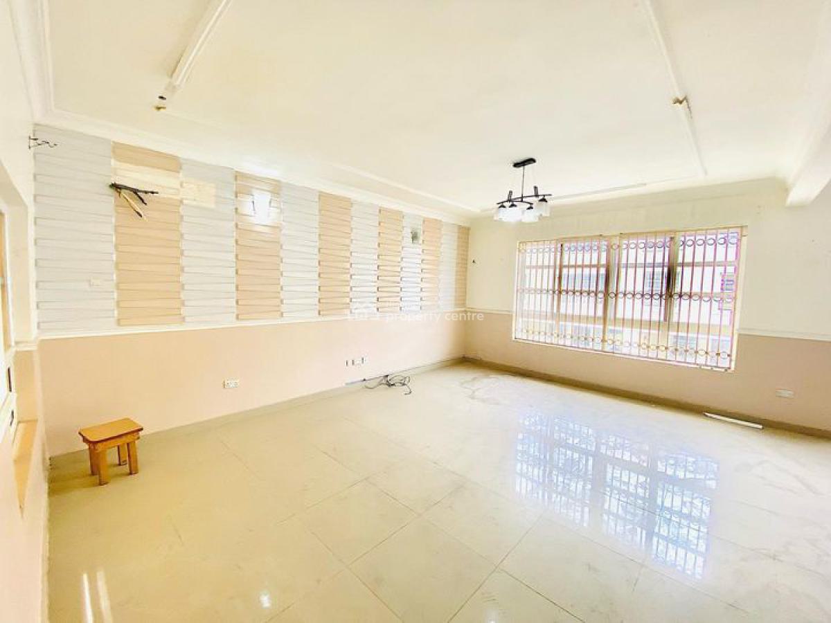5 Bedroom Terrace Duplex, Bourdilllon Court Estate, Chevron Drive, Osapa, Lekki, Lagos, Terraced Duplex for Sale