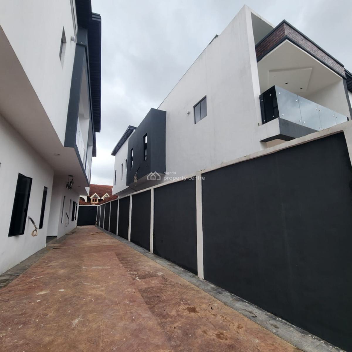 Luxurious 4 Bedroom Semi Detached  Duplex, Ikolaba Estate Bodija, Ibadan, Oyo, Semi-detached Duplex for Sale