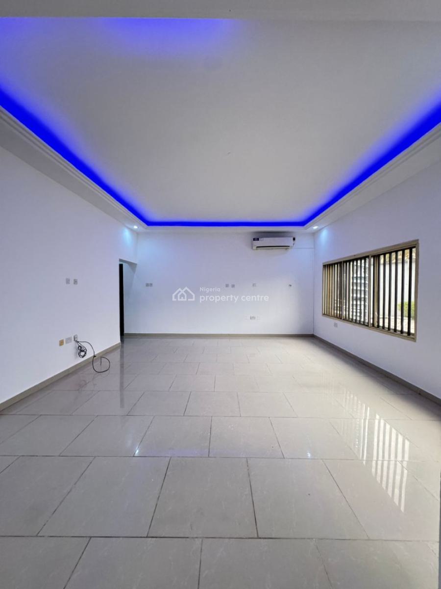 3 Bedroom Apartment +1bedroom Bq, Lekki Phase 1, Lekki, Lagos, Flat / Apartment for Rent