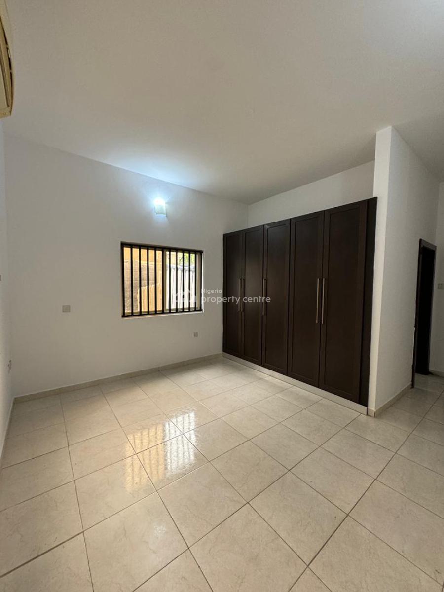 3 Bedroom Apartment +1bedroom Bq, Lekki Phase 1, Lekki, Lagos, Flat / Apartment for Rent