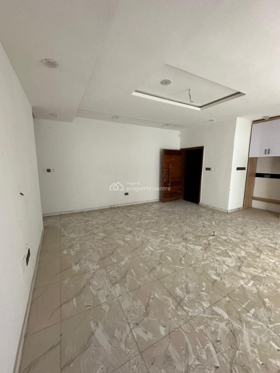 1 Bedroom Apartment with a Gym House and Swimming Pool, Ologolo, Lekki, Lagos, Flat / Apartment for Rent