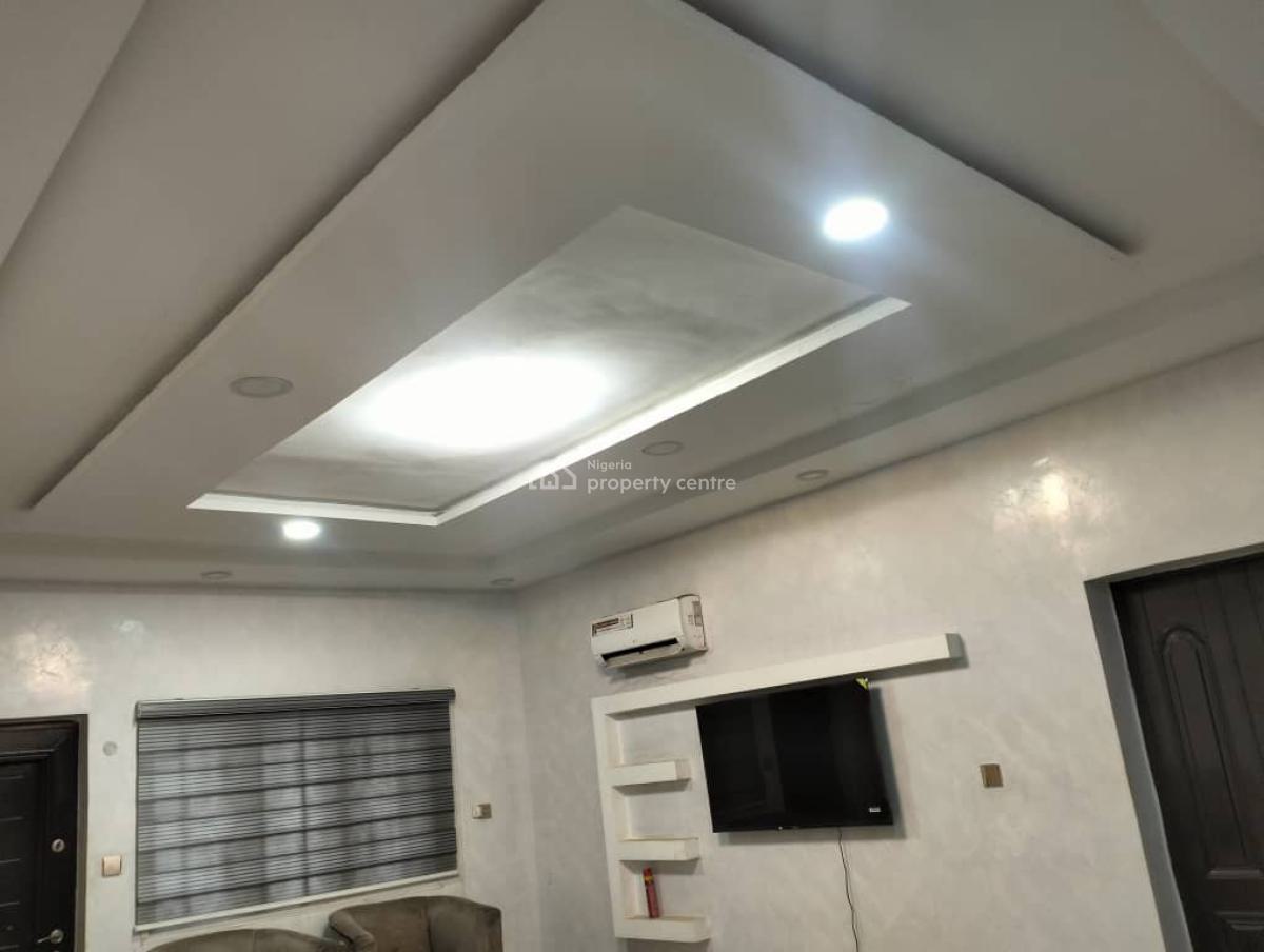 Tastefully Finished & Fully Furnished 2 Bedrooms Flat with a Bq, Utako, Abuja, Flat / Apartment for Rent