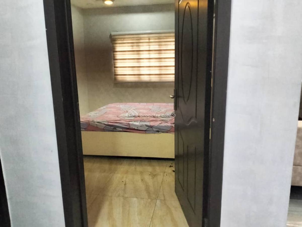 Tastefully Finished & Fully Furnished 2 Bedrooms Flat with a Bq, Utako, Abuja, Flat / Apartment for Rent