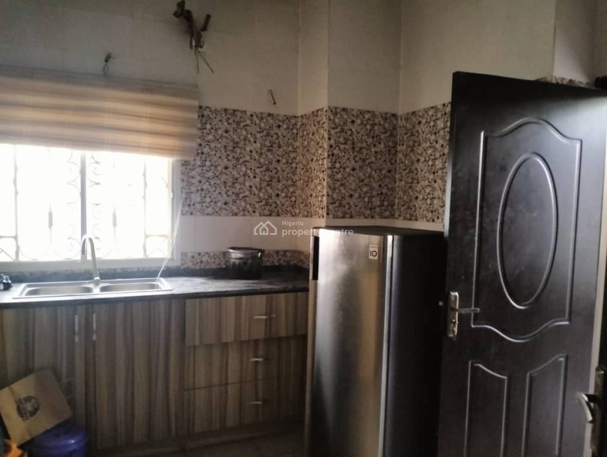 Tastefully Finished & Fully Furnished 2 Bedrooms Flat with a Bq, Utako, Abuja, Flat / Apartment for Rent
