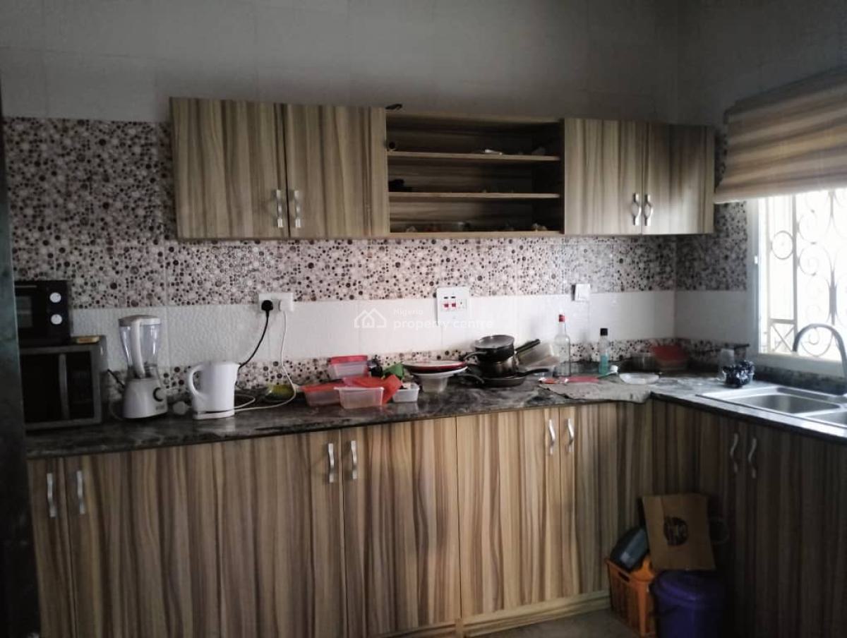 Tastefully Finished & Fully Furnished 2 Bedrooms Flat with a Bq, Utako, Abuja, Flat / Apartment for Rent