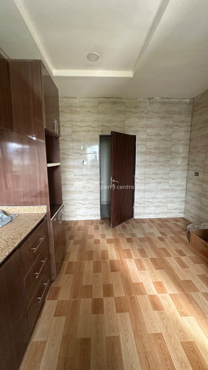 3 Bedroom Apartment with a Room Bq, Buena Vista Estate, Orchid Road, Lekki, Lagos, Flat / Apartment for Rent