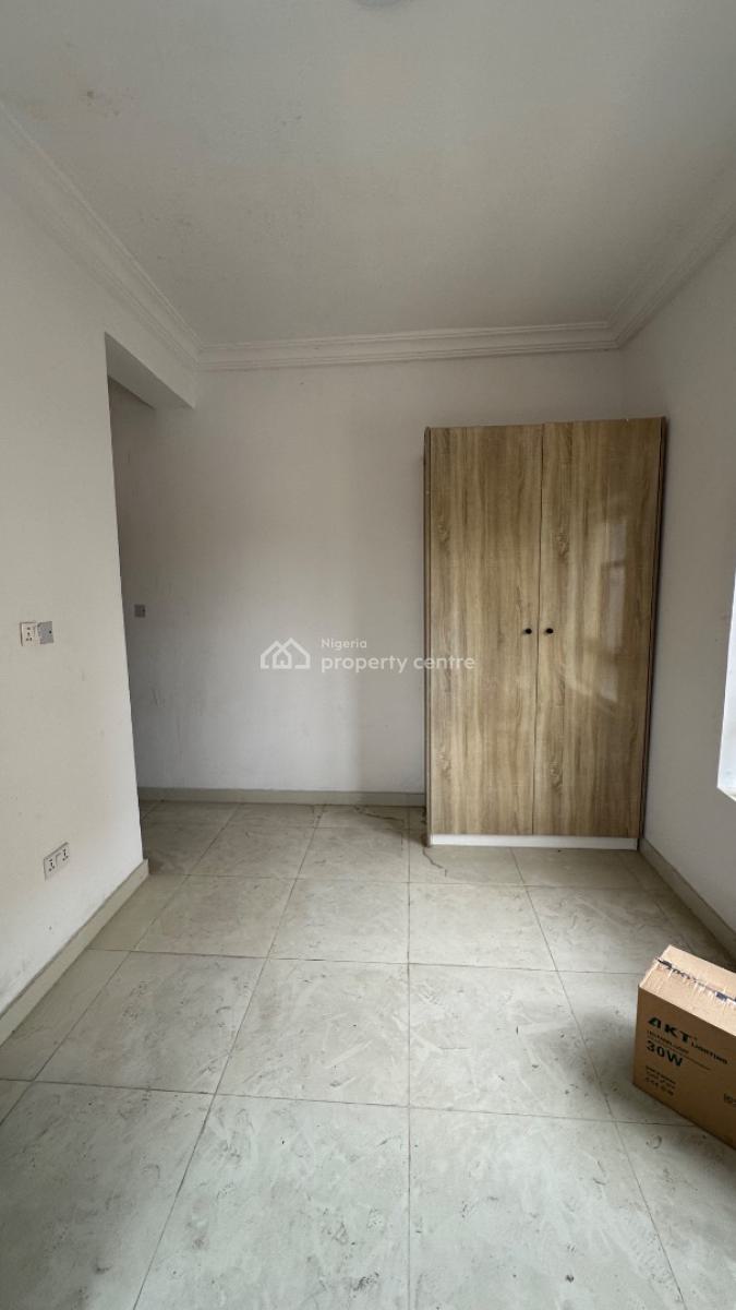 Fully Serviced 2 Bedroom Apartment, Maben Court Estate, Chevron Drive, Osapa, Lekki, Lagos, Flat / Apartment for Rent