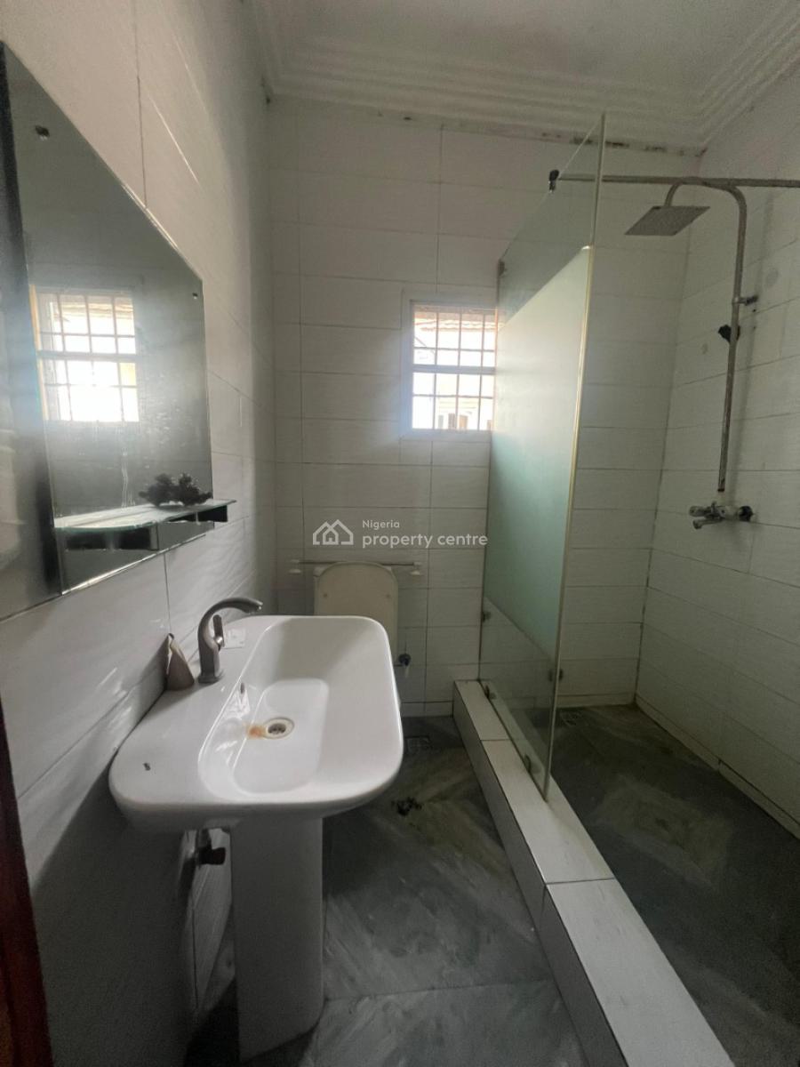Well Maintained, Tastefully Finished, Serviced, 3 Bedroom Terraced, Freedom Way, Lekki Phase 1, Lekki, Lagos, Terraced Duplex for Rent