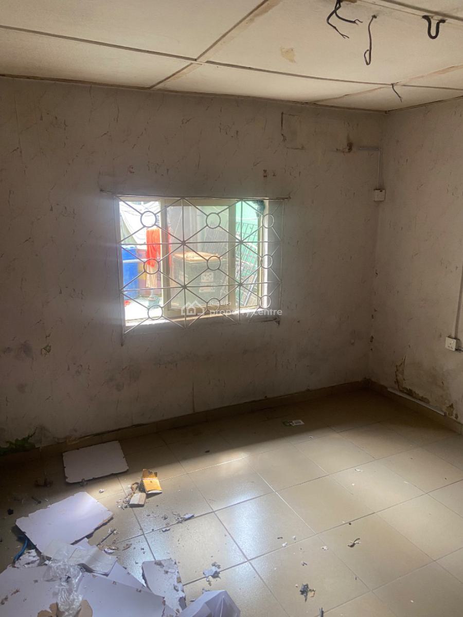 a Room Self Contained, Oyeleke Street, Alausa, Ikeja, Lagos, Self Contain (single Rooms) for Rent