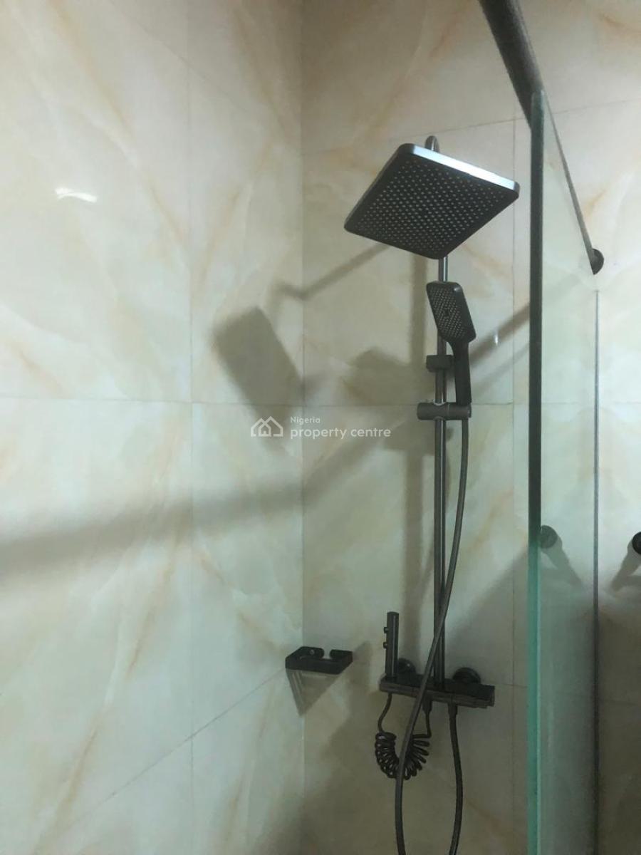Newly Renovated Three Bedroom Fully Furnished All En-suite Apartment, Victoria Island (vi), Lagos, Flat / Apartment for Rent