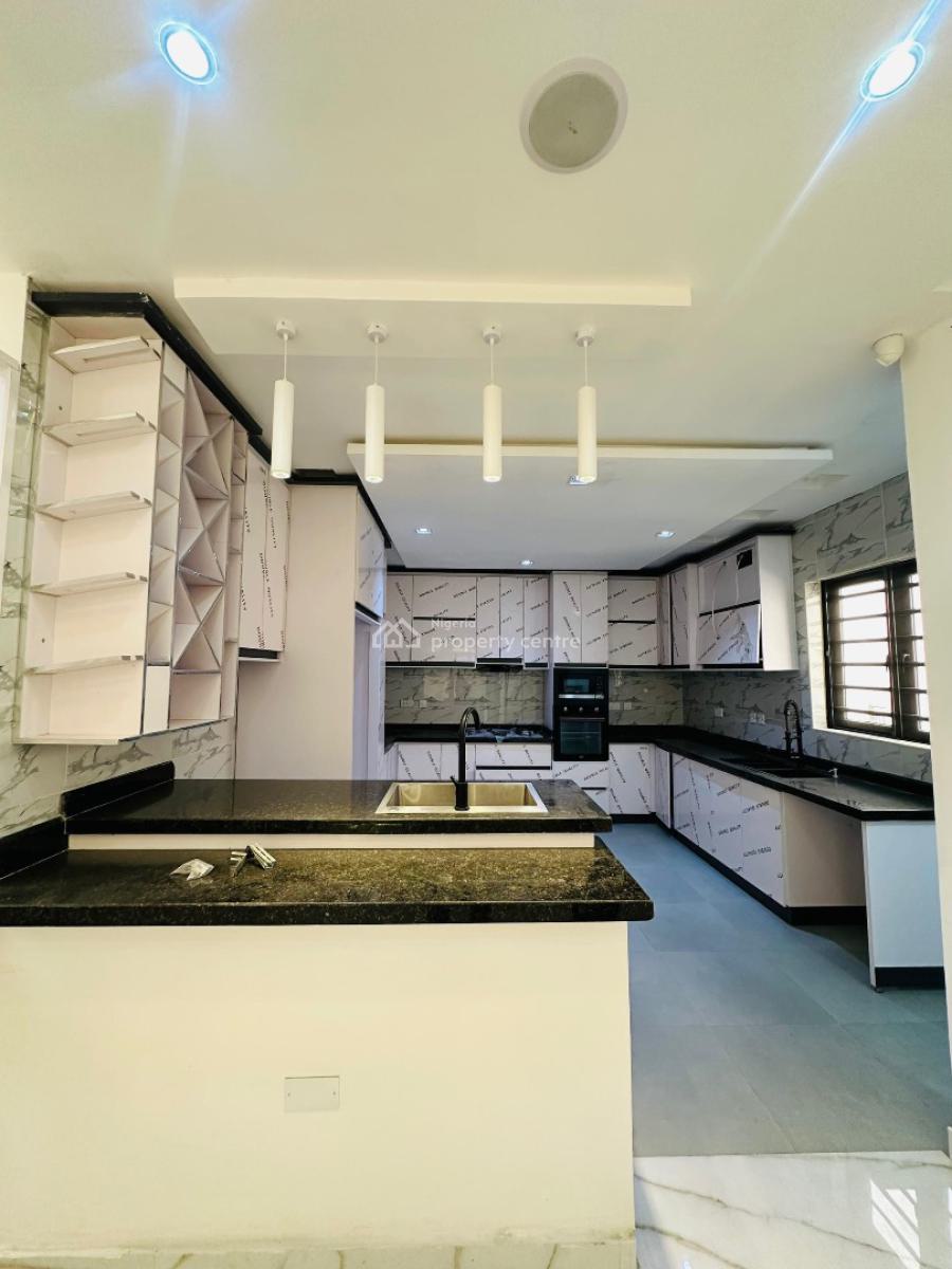 Spaciously Built 5 Bedroom Fully Detached Duplex with Bq, Omole Phase 2, Omole Phase 2, Ikeja, Lagos, Detached Duplex for Sale