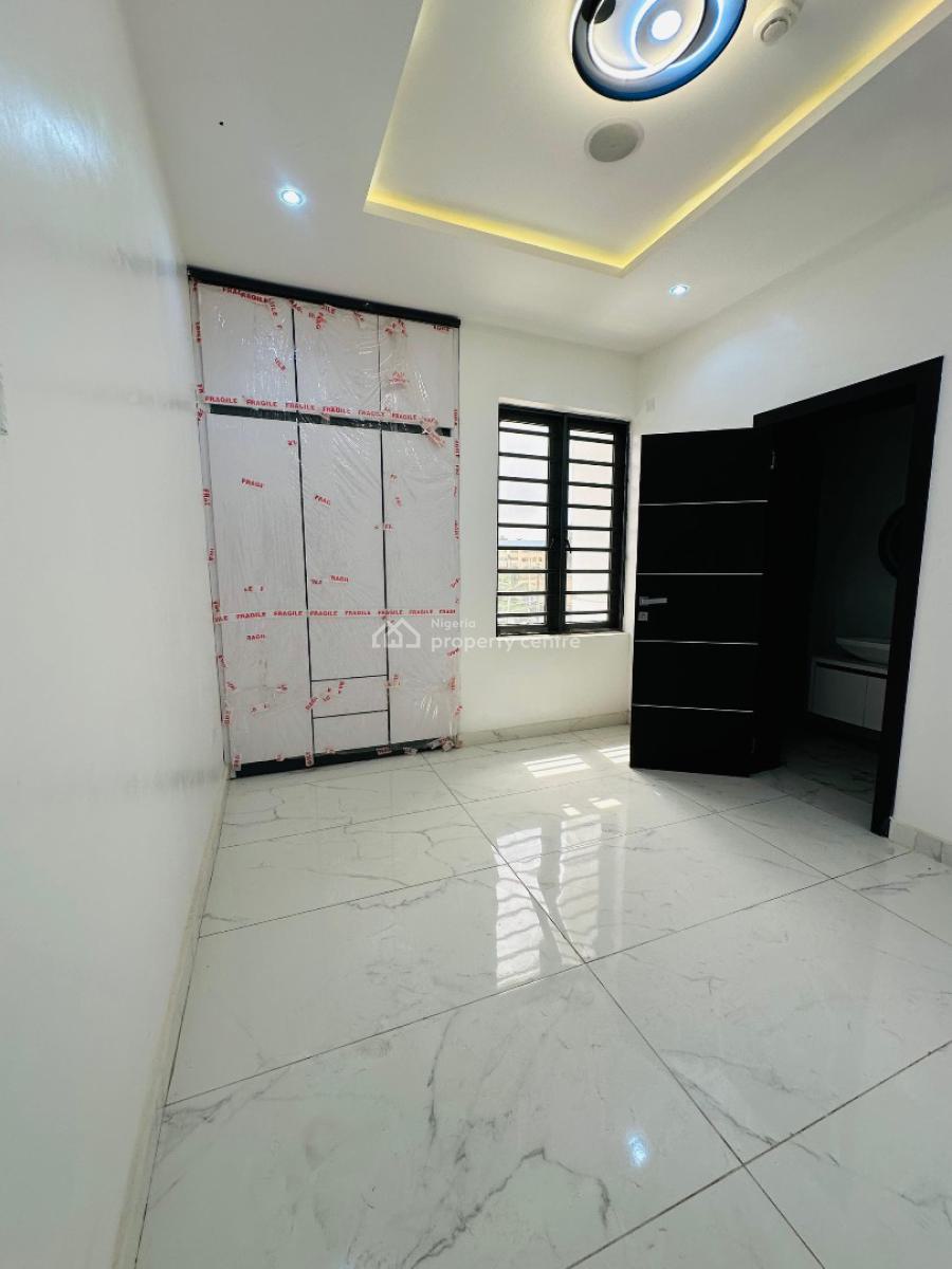 Spaciously Built 5 Bedroom Fully Detached Duplex with Bq, Omole Phase 2, Omole Phase 2, Ikeja, Lagos, Detached Duplex for Sale