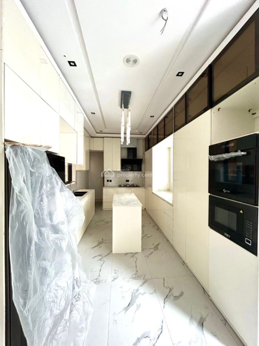 Exquisite 5 Bedroom Fully Detached Duplex with Bq, Ologolo, Lekki, Lagos, Detached Duplex for Sale
