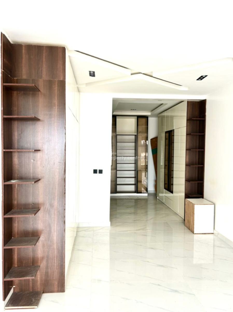 Exquisite 5 Bedroom Fully Detached Duplex with Bq, Ologolo, Lekki, Lagos, Detached Duplex for Sale